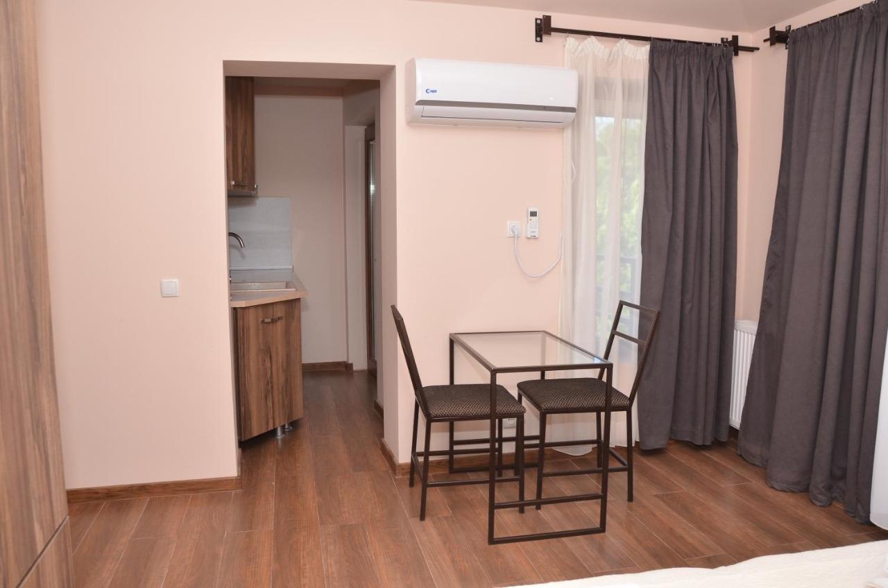 Phudze Hotel Telavi Eksteriør billede